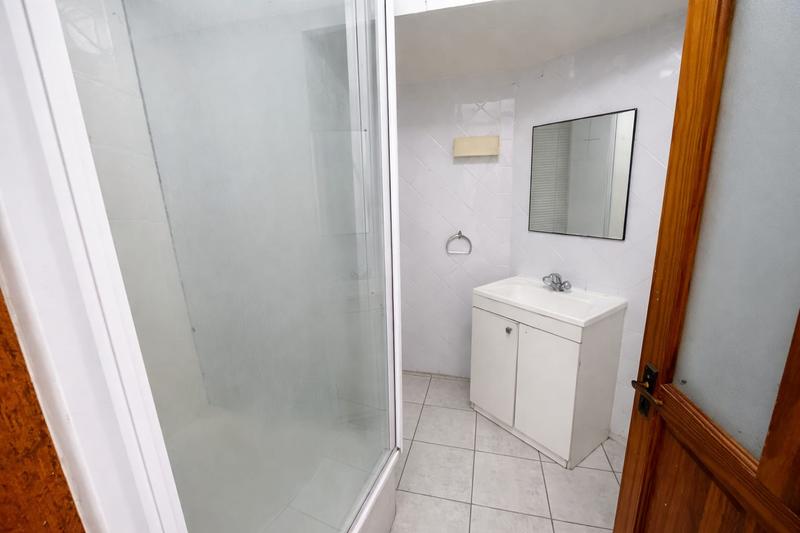 1 Bedroom Property for Sale in Green Point Western Cape